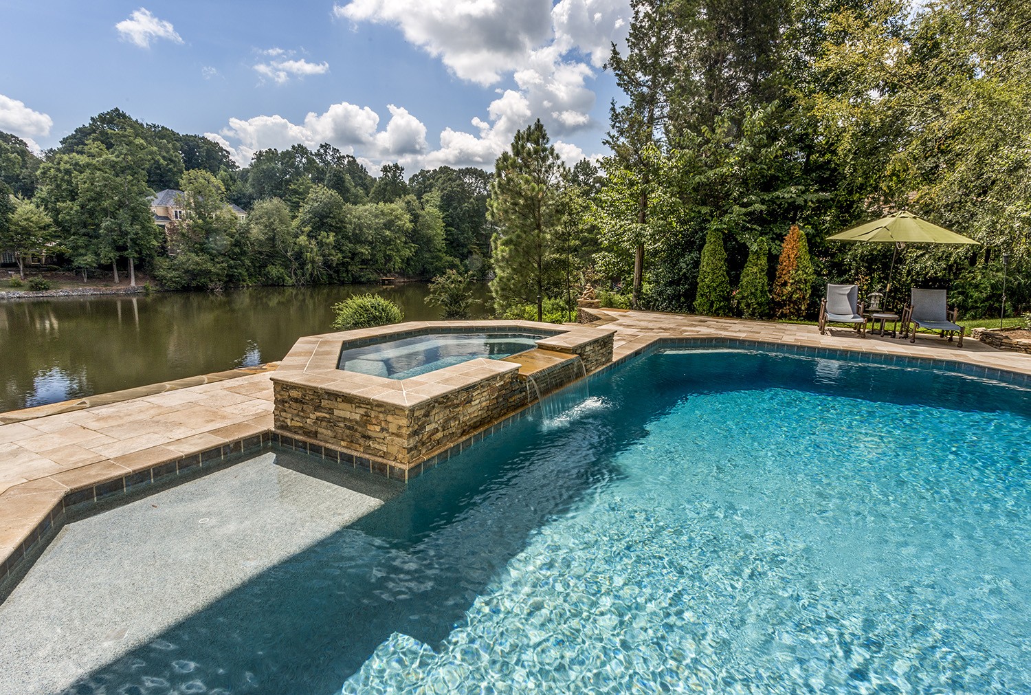 The-Stone-Man_Portfolio_Outdoor-Living_Pool-Deck_Hot-Tubs