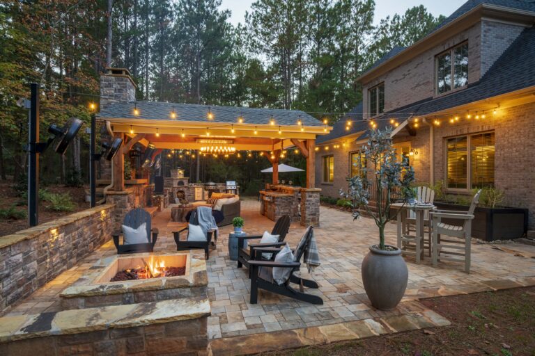 8 Illuminating Landscape Lighting Ideas