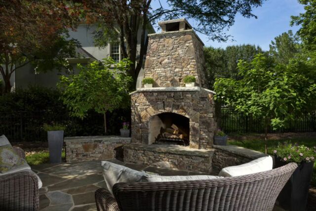 Building an outdoor patio and fireplace this spring? More like crafting pure joy with every flame-lit gathering 🌿🔥

•
•
•

#stoneman #stonemanrocks #outdoorfireplace #clt #fortmill #outdoorproject